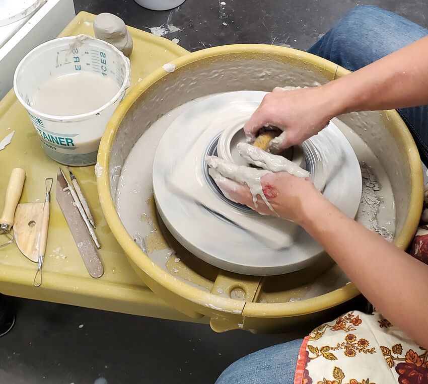 UPDATED CLASS! Tuesday AM Ceramics: Independent Study, 18+